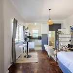 Charming Sea Point Studio